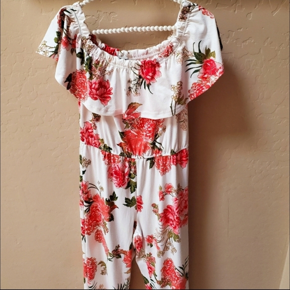 "Love" Flower Jumpsuit - Picture 3 of 4